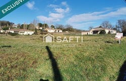 Lauzerte, Midi-Pyrénées 82110