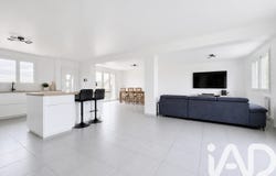 Amilly, Centre-Val de Loire 28300