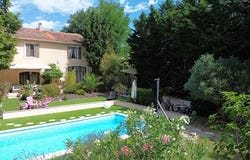 Carpentras, Provence-Alpes-Côte d'Azur 84200