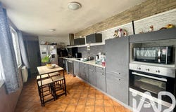 Roye, Hauts-de-France 80700