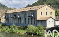 Vals-les-Bains, Auvergne-Rhône-Alpes 07600