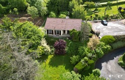 Châtillon-le-Duc, Franche-Comté 25870