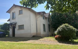 Chauffailles, Burgundy 71170