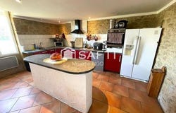 Lamothe-Landerron, Aquitaine 33190