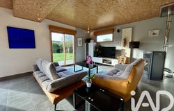 Yvias, Brittany 22930