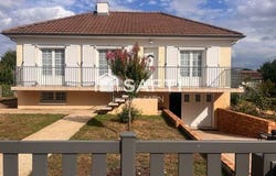 Neuville-De-Poitou, Poitou-Charentes 86170