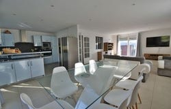 LONS LE SAUNIER, Franche-Comté 39000