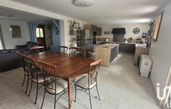 Le Châtelet-en-Brie, Île-de-France 77820