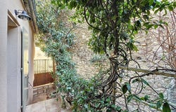 Lagnes, Provence-Alpes-Côte-d'Azur 84800