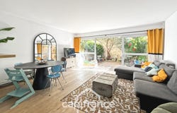 Bordeaux, Aquitaine 33300