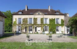 Autun, Burgundy 71400