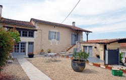 Salles-Lavalette, Poitou-Charentes 16190