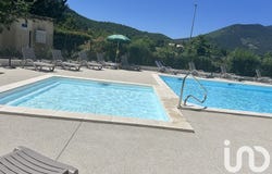 Montbrun-les-Bains, Auvergne-Rhône-Alpes 26570