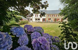 Audierne, Brittany 29770