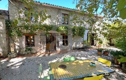 L'Isle-sur-la-Sorgue, Provence-Alpes-Côte d'Azur 84800