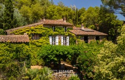 LA GARDE FREINET, Provence-Alpes-Côte d'Azur 83680