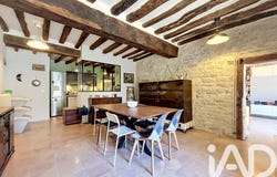 Irancy, Bourgogne-Franche-Comté 89290
