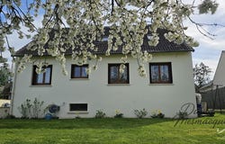 Channay-sur-Lathan, Centre 37330
