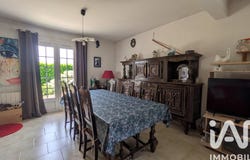 Lanvallay, Brittany 22100