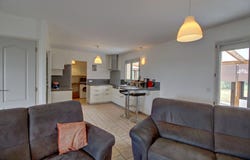 Villers-sur-le-Roule, Eure 27940