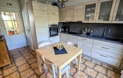 NEUVILLE EN FERRAIN, Nord-Pas-de-Calais 59960