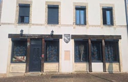 Saint-Parize-le-Châtel, Burgundy 58490