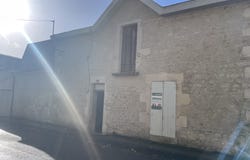 Saint-Jean-d'Angély, Poitou-Charentes 17400