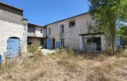 SAINT JEAN D'ANGELY, Nouvelle-Aquitaine 17400