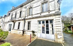 Longué-Jumelles, Pays-de-la-Loire 49160
