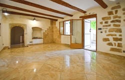 Dions, Languedoc-Roussillon 30190