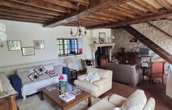 Menou, Burgundy 58210