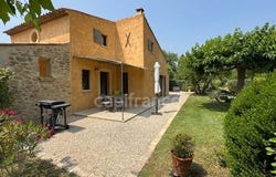 LOURMARIN, Provence-Alpes-Côte d'Azur 84160