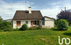 Commentry, Auvergne-Rhône-Alpes 03600