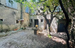 Saint-Saturnin-lès-Apt, Provence-Alpes-Côte-d'Azur 84490