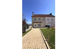 Avrilly, Auvergne 03130