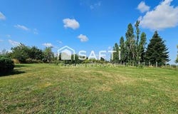 Charnizay, Centre 37290
