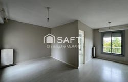 Chatellerault, Poitou-Charentes 86100