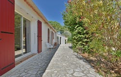 Nages-et-Solorgues, Languedoc-Roussillon 30114