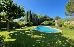 Cabannes, Provence-Alpes-Côte-d'Azur 13440
