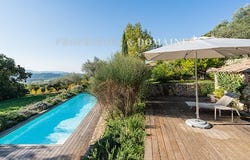Nyons, Auvergne-Rhône-Alpes 26110