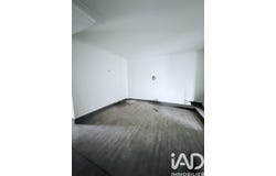 Bourges, Centre-Val de Loire 18000