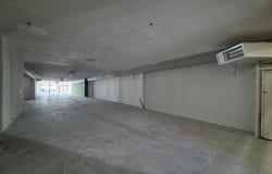 Montréal-la-Cluse, Ain 01460