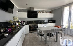 Issoudun, Centre-Val de Loire 36100
