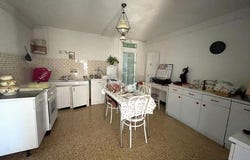 Villelaure, Provence-Alpes-Côte d'Azur 84530