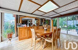 Laval, Pays de la Loire 53000