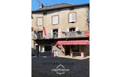 BESSE ET ST ANASTAISE, Auvergne 63610