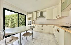 Indre, Pays de la Loire 44610