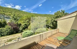Viviers, Auvergne-Rhône-Alpes 07220