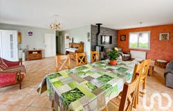 Chevrières, Auvergne-Rhône-Alpes 42140