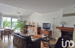 Pontault-Combault, Île-de-France 77340